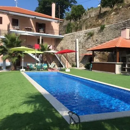 Porto Douro Grande Maison Avec Piscine Couverte Eau Chauffee Crestuma